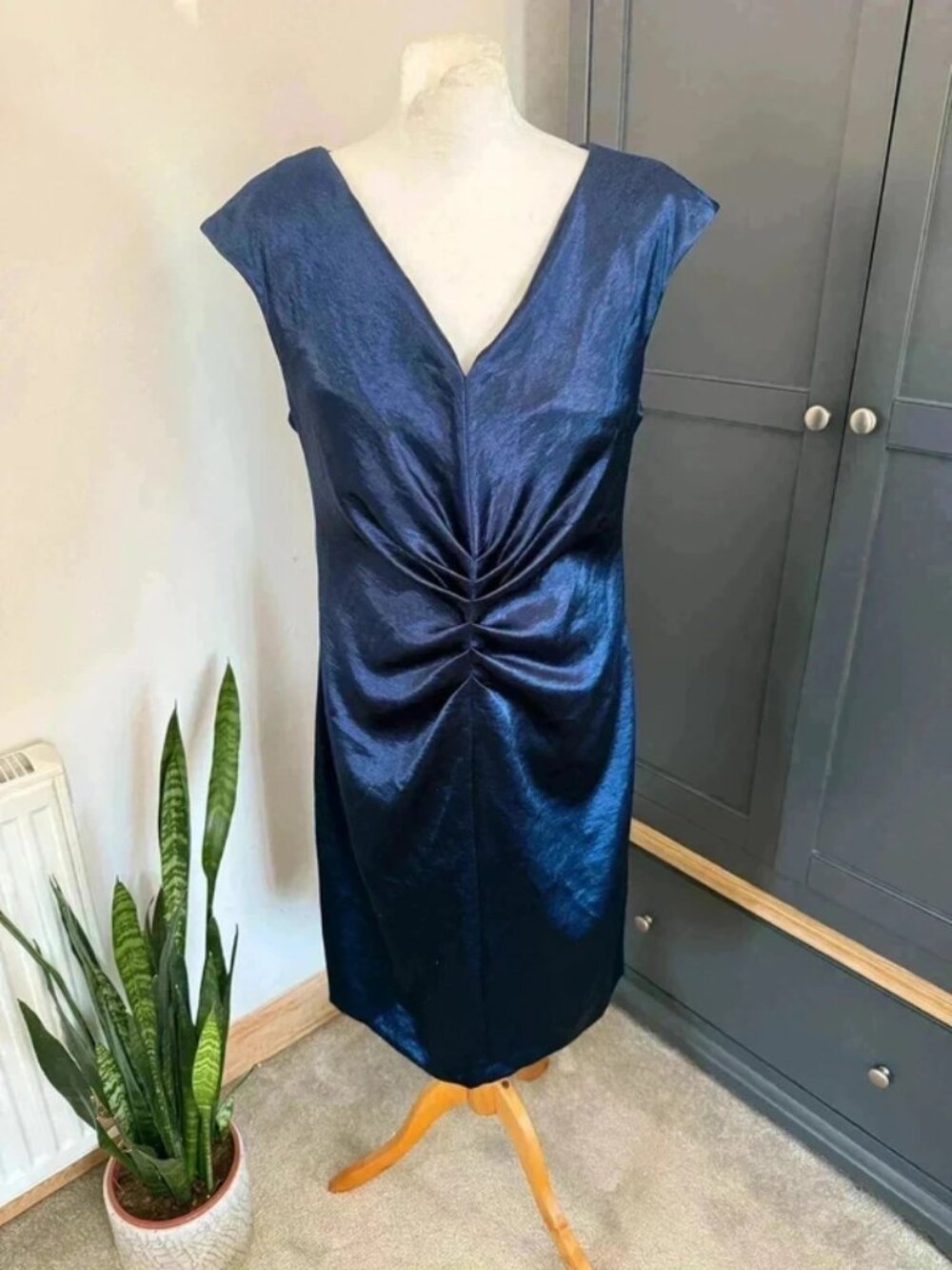 Connected apparel blue shimmer occasion dress size 12